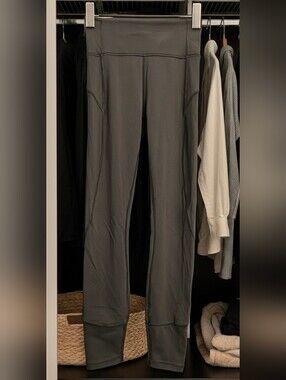 886 Lululemon In Movement 7/8 Tight 25" Everlux Black Grey 2 R1